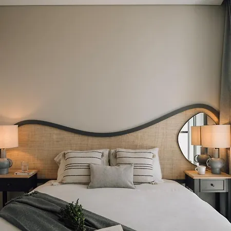 Domizia - 2 Bedrooms And Pool In Avenidas Novas Apartment *