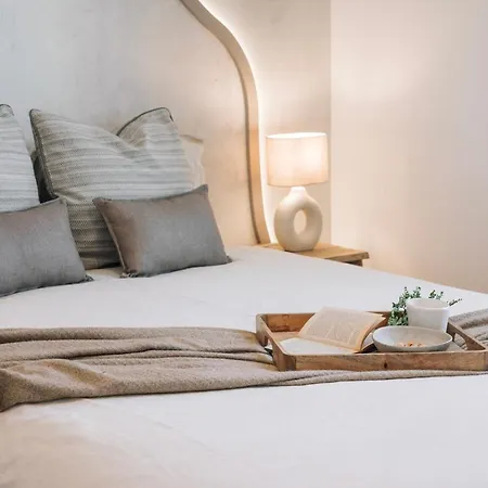 Domizia - 2 Bedrooms And Pool In Avenidas Novas * Lisboa