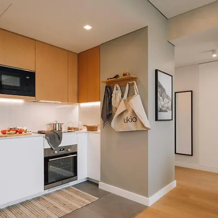 Domizia - 2 Bedrooms And Pool In Avenidas Novas